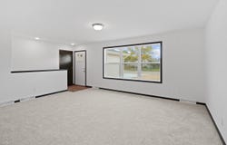 1278 E Bluff Rd, Whitewater, WI 53190
