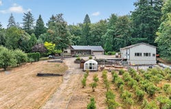 2060 SW BUTLER Rd, Gresham, OR 97080