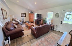 104 Colonial Dr, Galax, VA 24333