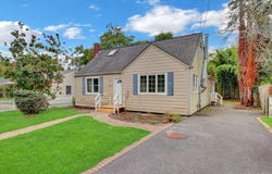 34 Thorburn Avenue, Patchogue, NY 11772