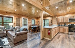 809 String Run Way, Pigeon Forge, TN 37863