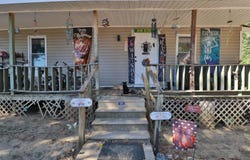 15780 EDITH NANKIPOO Rd, Halls, TN 38040