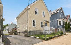 32 Villa Ave, Everett, MA 02149