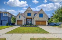 2081 Holt Way, Grapevine, TX 76051