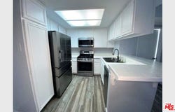 20235 Keswick St, Winnetka, CA 91306