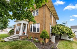 207 E Main Street, Mentone, IN 46539