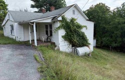 1970 Snider Lane, Pulaski, VA 24301