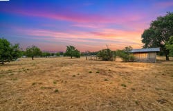 744 Mockingbird Ln, Pleasanton, CA 94566