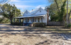 411 S Hutchinson Ave, Adel, GA 31620