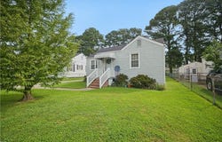 1514 Myrtle Avenue, Chesapeake, VA 23325