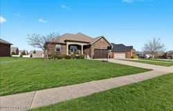 1105 Deer Fields Trace, La Grange, KY 40031
