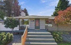 21932 SE ASH St, Gresham, OR 97030
