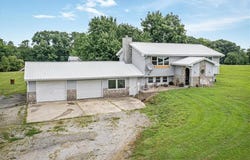 6527 SE Smith Road, Cameron, MO 64429