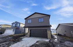 6264 86th Avenue S, Horace, ND 58047