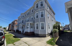 140-142 Query St, New Bedford, MA 02745