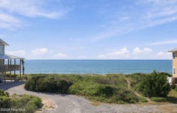 203 Hoffman Beach Road, Salter Path, NC 28512