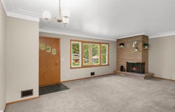 3829 Oak Street N, Brooklyn Center, MN 55429