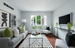 10083 Sakura Drive, St Louis, MO 63128