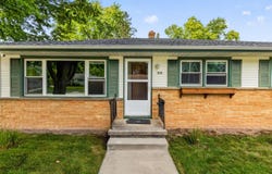 916 Jefferson St, West Bend, WI 53090