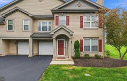 208 MONARCH Court, WARWICK TWP, PA 18974