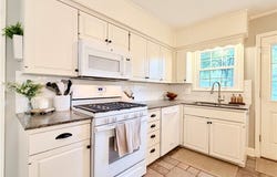 407 Linden Place, Raymore, MO 64083