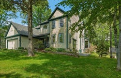64 Stonegate Lane, Shelburne, VT 05482