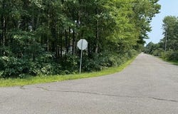 Panther Run Road & Robertson, Jim Thorpe, PA 18229