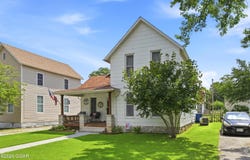 1314 S Maple Street, Carthage, MO 64836