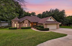 4111 Cimmaron Trail, De Cordova, TX 76049