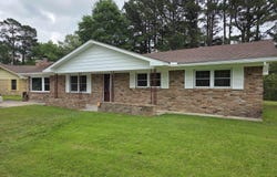 2204 Sheraton Park Drive, Pine Bluff, AR 71603