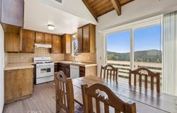 831 Madera Lane, Lake Arrowhead, CA 92352