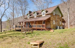 114 Johns Creek Rd, Canton, NC 28716