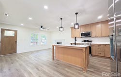 801 Dobson Drive, Charlotte, NC 28213