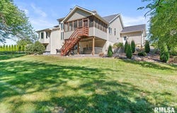 7409 Piper Glen Drive, Springfield, IL 62711