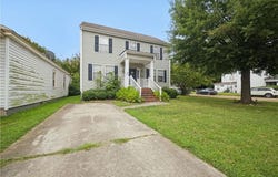 2104 Chestnut Street, Portsmouth, VA 23704