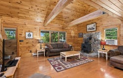 29 Beach Road, Naples, ME 04055