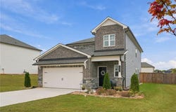 1241 Arnhem Drive, Hampton, GA 30228