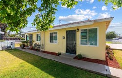282-84 Daisy, Imperial Beach, CA 91932