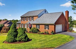 1636 SUMMIT DR, WAYNESBORO, VA 22980