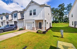 919 Yarn Way, Greer, SC 29651