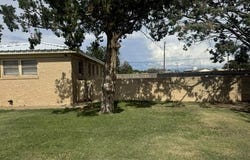 1208 Main Avenue, Ralls, TX 79357
