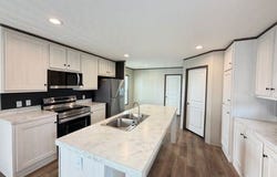 205 OAK CREST DR, MANVEL, TX 77578