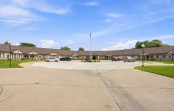 520 S 1st Avenue, New Hampton, IA 50659