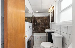 27 Cook St, Fall River, MA 02724