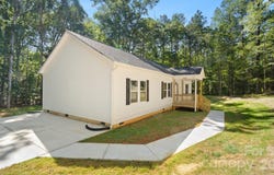 2820 rock chimney Circle, Lancaster, SC 29720