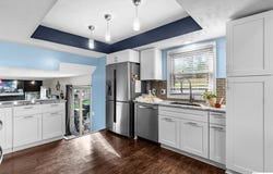 12110 Parker Circle, Omaha, NE 68154