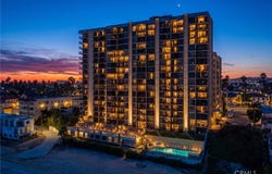 1750 E Ocean, Long Beach, CA 90802