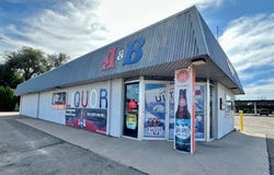 804 E Olive St, Lamar, CO 81052