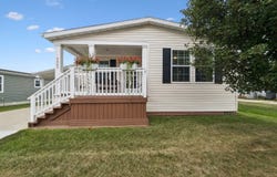 2660 Pebble Lane, Milford, MI 48380