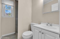 9 Arneytown Hornerstown Road, Upper Freehold, NJ 08501